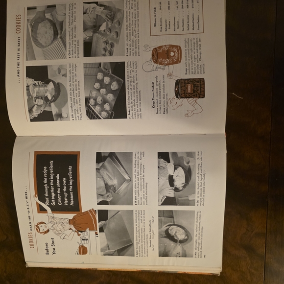 Betty Crocker's Picture Cook Book - Revised and Enlarged Edition - Picture 5 of 5